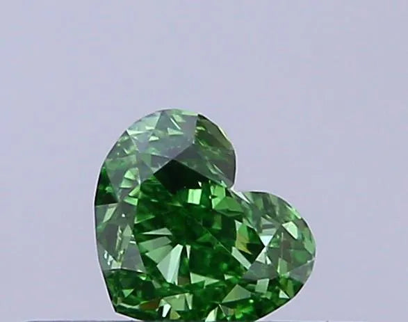 0.21ct heart lab grown diamond (colour fancy vivid green, clarity vs1, igi certified)