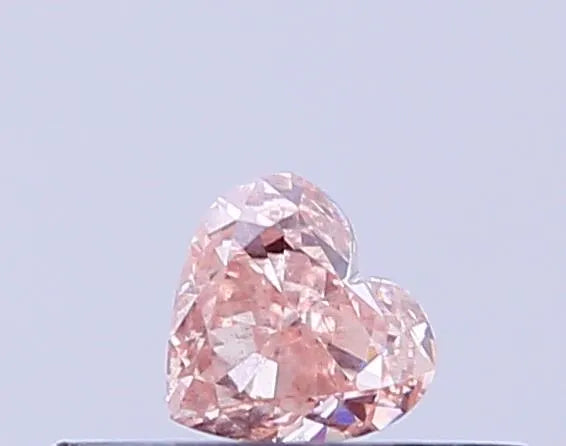 0.22ct heart lab grown diamond (colour fancy light pinkish brown, clarity vs2, igi certified)