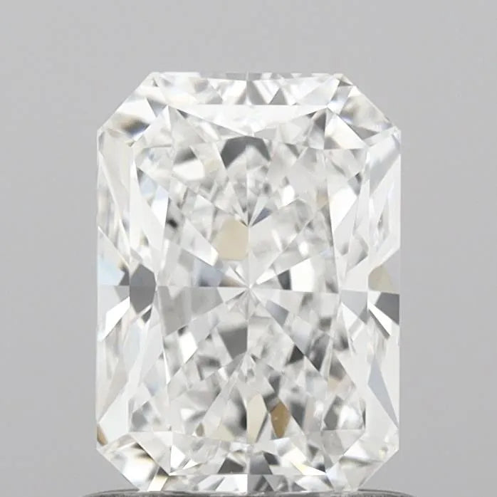 1.08ct Radiant Lab Grown Diamond (Colour E, Clarity VVS2, IGI Certified)