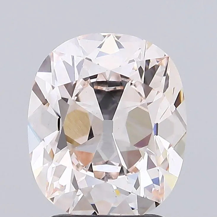2.00ct cushion brilliant lab grown diamond (colour very light pink, clarity vs1, igi certified)
