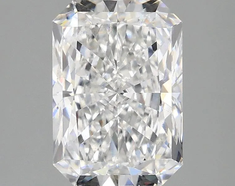 2.10ct Radiant Lab Grown Diamond (Colour D, Clarity VS2, IGI Certified)