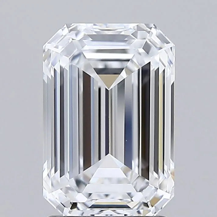 2.17ct emerald lab grown diamond (colour e, clarity if, igi certified)