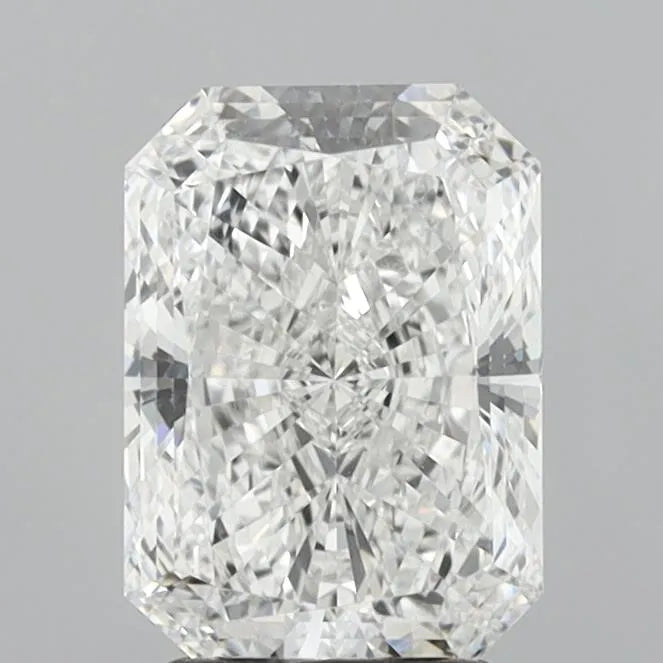 2.53ct radiant lab grown diamond (colour e, clarity vvs2, igi certified)