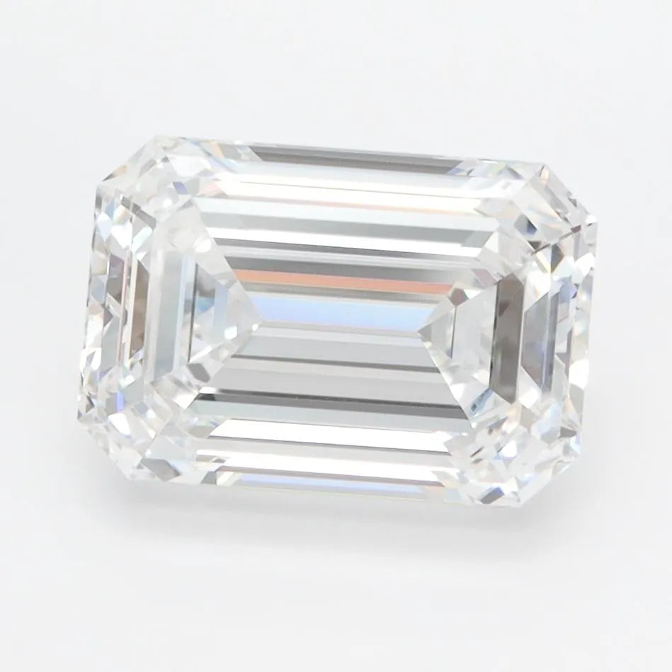 2.89ct emerald lab grown diamond (colour d, clarity if, igi certified)