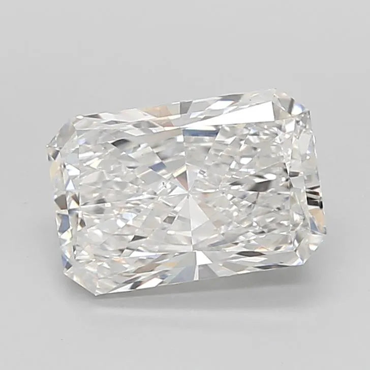 3.05ct Radiant Lab Grown Diamond (Colour F, Clarity VS1, IGI Certified)