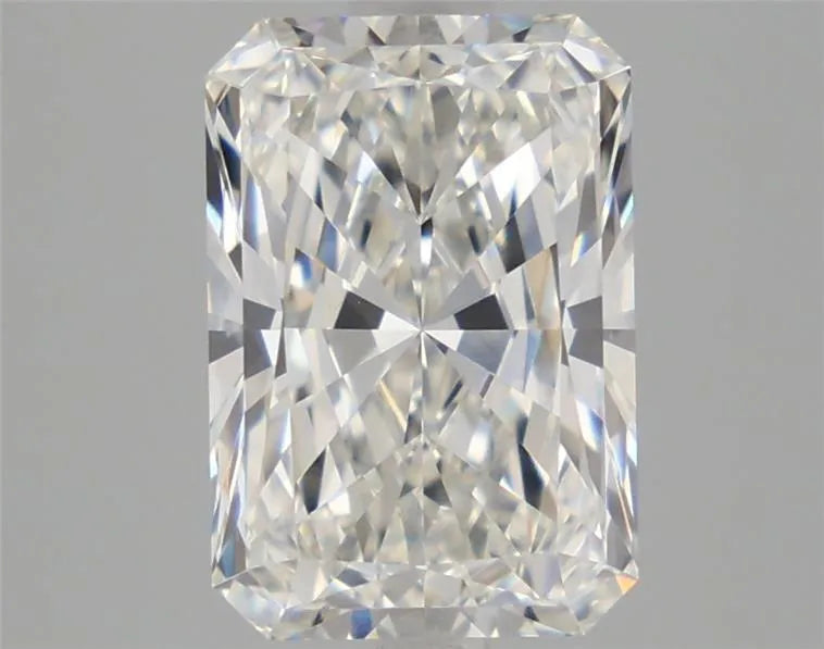 3.09ct Radiant Lab Grown Diamond (Colour F, Clarity VVS2, Cut EX, IGI Certified)