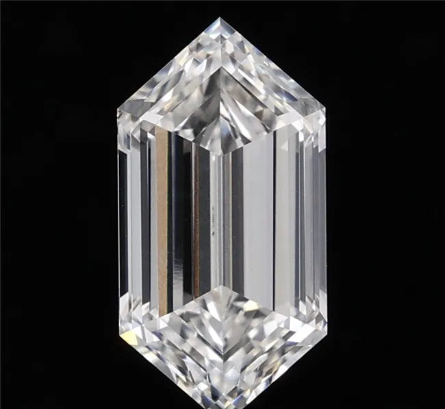 3.52ct Hexagonal Lab Grown Diamond (Colour E, Clarity VVS2, IGI Certified)