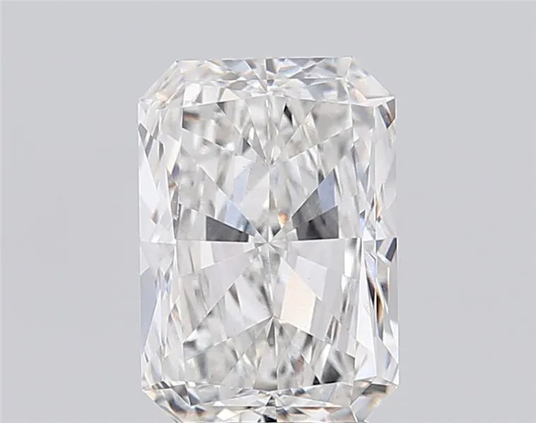 4.50ct radiant lab grown diamond (colour f, clarity vvs2, igi certified)