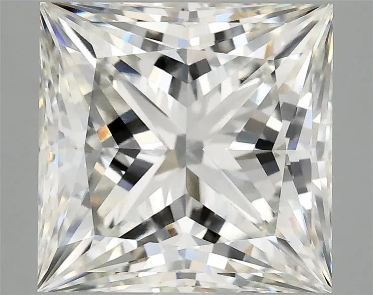 5.06ct princess lab grown diamond (colour g, clarity vvs2, igi certified)