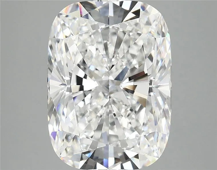 5.07ct cushion modified lab grown diamond (colour e, clarity vvs2, igi certified)